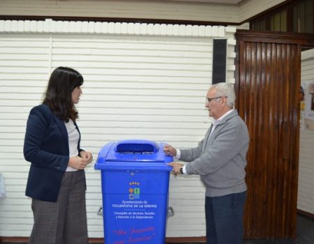 El Ayuntamiento pone en marcha la campaña de recogida de juguetes junto a las Cáritas parroquiales y Cruz Roja