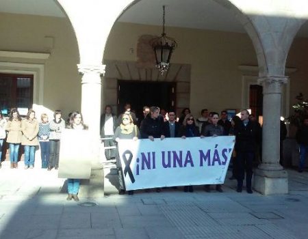 De nuevo, minuto de silencio tras la última víctima de violencia de género