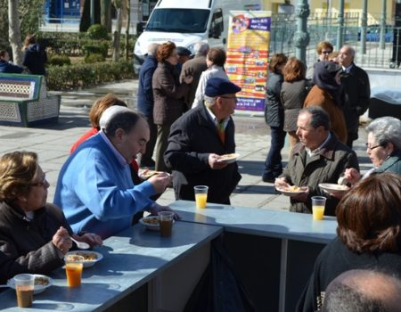Se cocinan 20 calderos en la segunda edición de las migas solidarias