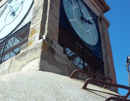 Se ha automatizado el reloj de la torre de la parroquia de la Asunción