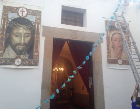 Este sábado 23 se celebra un rosario de la aurora presidido por la Virgen del Calvario