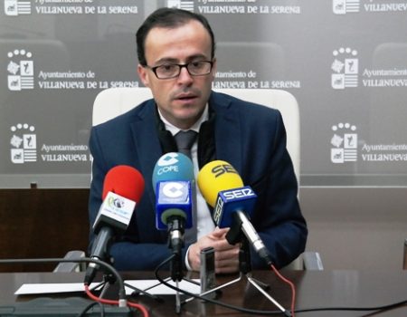 El alcalde  anuncia el cambio de algunas Delegaciones en el Equipo de Gobierno