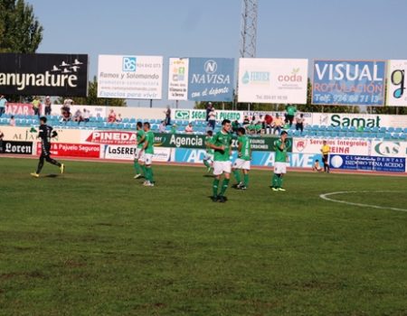 El Villanovense – Mérida será “Medio Día del Club”