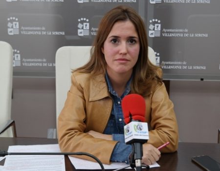 María Lozano responde a las críticas del PP sobre las obras por administración