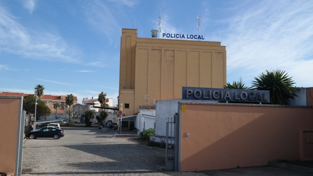 policia-depdencias.jpg