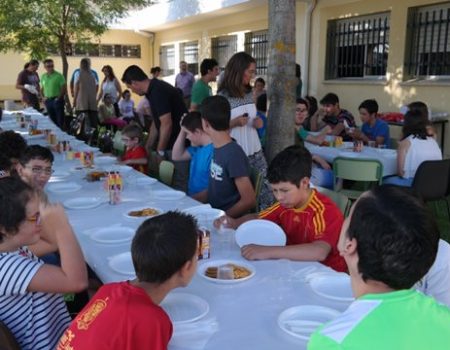 Finaliza la campaña de Alimentación Saludable con un desayuno en Inclusives
