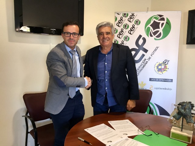 alcalde convenio campo de fútbol e61c1