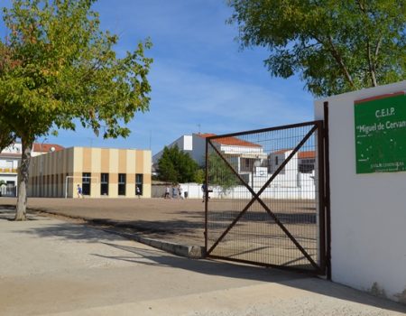 Las obras de la tercera línea del colegio Miguel de Cervantes, concluirán en ocho meses