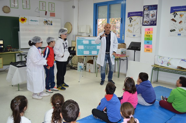 charlaaguaniños 2d085