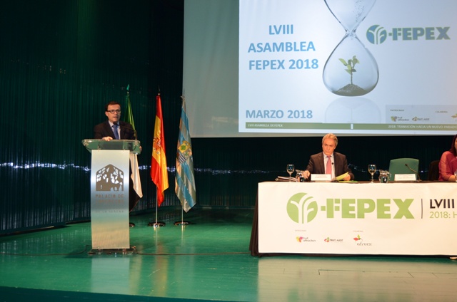 Asamblea-FEPEX-alcalde.JPG