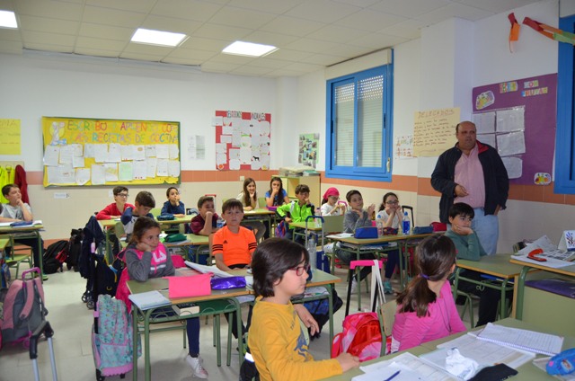 Taller etiquetado CEIP Conquistadores 2 b3dae