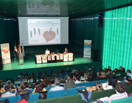 La formación y especialización, básicas para la atención integral a enfermos de Alzhemier y demencias seniles