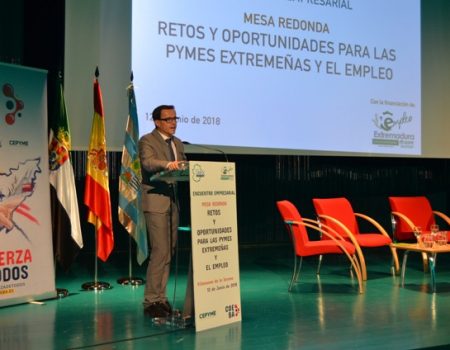 Encuentro empresarial “Retos y Oportunidades para las Pymes Extremeñas y el Empleo” en el Palacio de Congresos