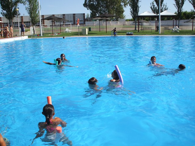 piscina-verano.JPG