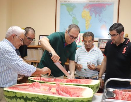 Se degusta la sandía ganadora del Concurso de Sandía y Melón “Rufino Pineda Mendoza”