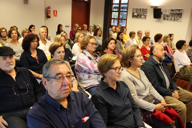 Isabel Gallardo  2 87939