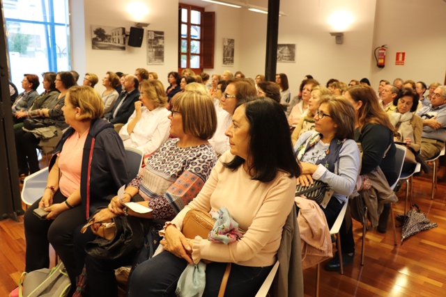 Isabel Gallardo  3 dedd6