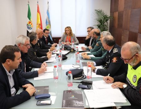 El partido entre el C.F. Villanovense y el Sevilla C.F. se analiza en la junta local de seguridad extraordinaria