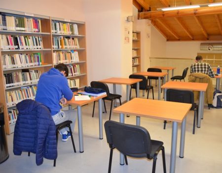 La biblioteca Felipe Trigo recibe uno de los premios de animación a la lectura “María Moliner”