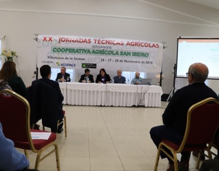 La Cooperativa Agrícola San Isidro centra sus jornadas en temas de actualidad para el sector