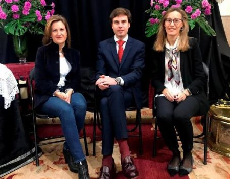 La Junta de Gobierno de la Hermandad y Cofradía del Santo Entierro y Nuestra Señora de la Soledad, se renueva