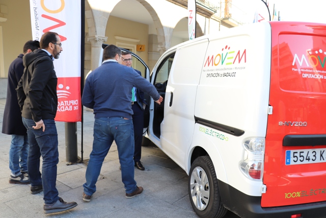 Entrega coches eléctricos 1 6fe30