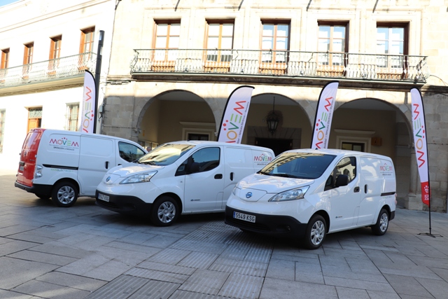 Entrega coches eléctricos 2 eb005