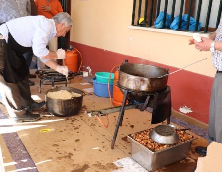 El alcalde participa en una jornada de convivencia con los mayores
