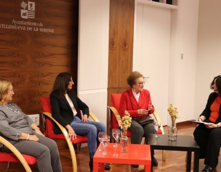 Tres docentes dan su visión sobre la evolución de la igualdad en el sistema educativo