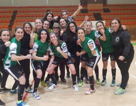 Primer derbi extremeño en la Segunda División Nacional de fútbol sala femenino en Villanueva de la Serena