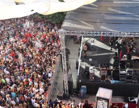 Lola Indigo, Henry Méndez, Ana Belén, Medina Azahara y Diván Du Don entre los conciertos destacados en las fiestas de Santiago y Santa Ana