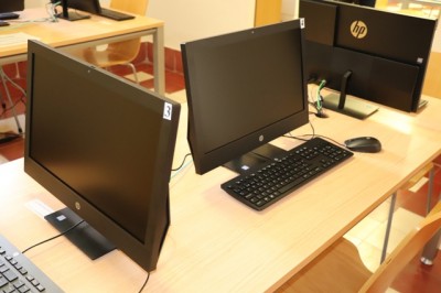 La biblioteca Felipe Trigo renueva sus seis ordenadores de consulta