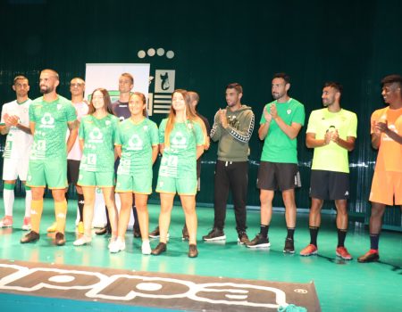 El C.F. Villanovense incorpora a su disciplina un equipo femenino