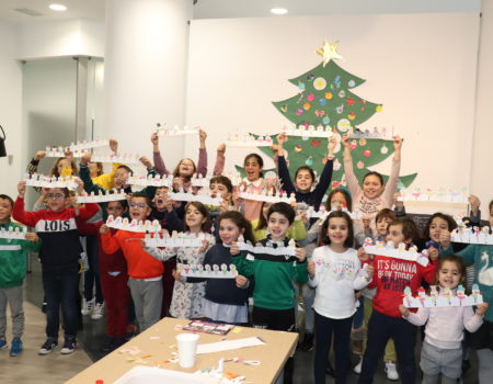 Continúan los talleres creativos navideños