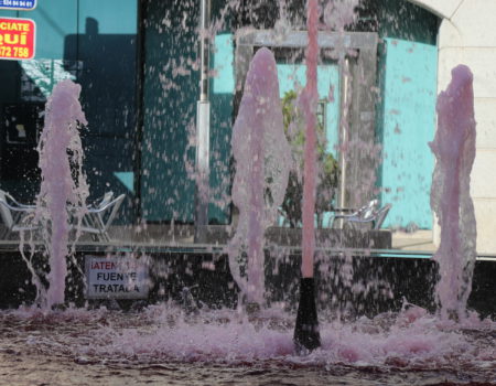 Villanueva de la Serena se tiñe de rosa con motivo del Día Mundial del Cáncer de Mama