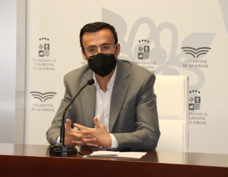 Gallardo: “Confío en la responsabilidad demostrada por los villanovenses para, cuanto antes, revertir la situación y levantar el cierre perimetral”