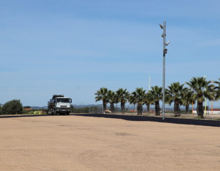 Esta semana finalizan los trabajos de alquitranado del aparcamiento del recinto ferial
