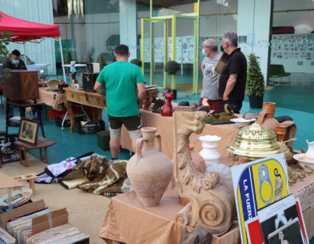 Multitud de personas visitaron la X Feria Internacional del Coleccionismo