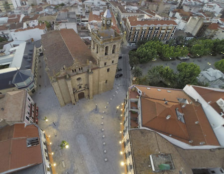 La parroquia de Nuestra Señora de la Asunción, declarada Bien de Interés Cultural, con la categoría de monumento