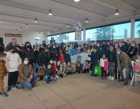 Alumnos del CRA de Manchita disfrutan del alumbrado de Villanueva