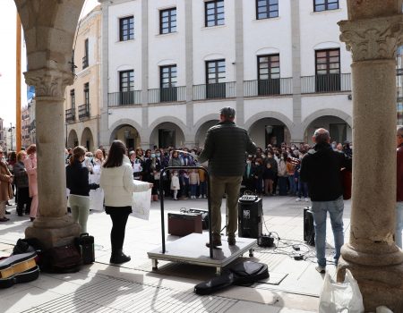 Villanueva de la Serena se sumó a la iniciativa “Coros por la paz”