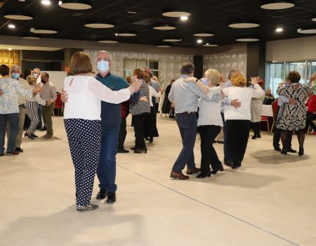 La concejalía de Mayores reanuda la actividad del baile