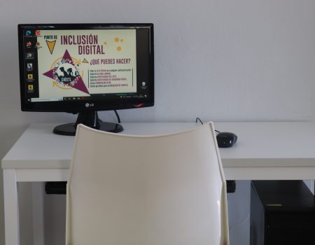 Se habilita un punto de inclusión digital en Servicios Sociales de plaza de Salamanca