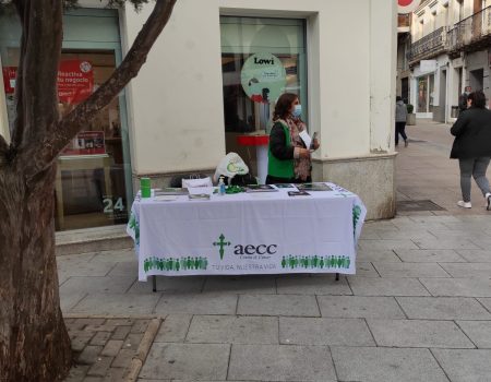 “Villanueva en marcha contra el cáncer” actividad organizada por la Asociación Española Contra el Cáncer de Villanueva de la Serena