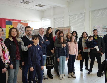 El CEIP Virgen del Pilar acoge la exposición escolar “El mundo de los sellos”