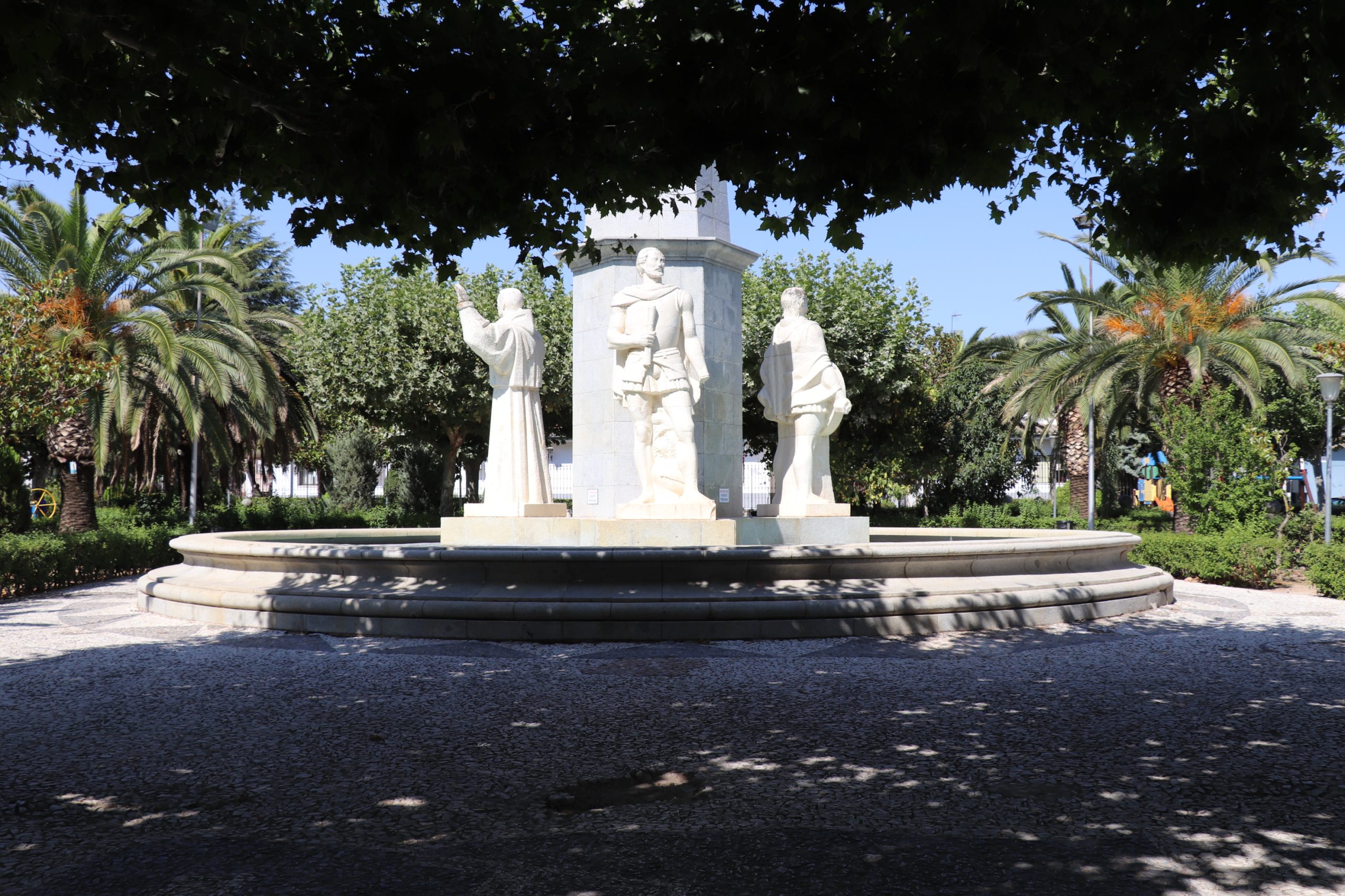 Conquistadores (3)