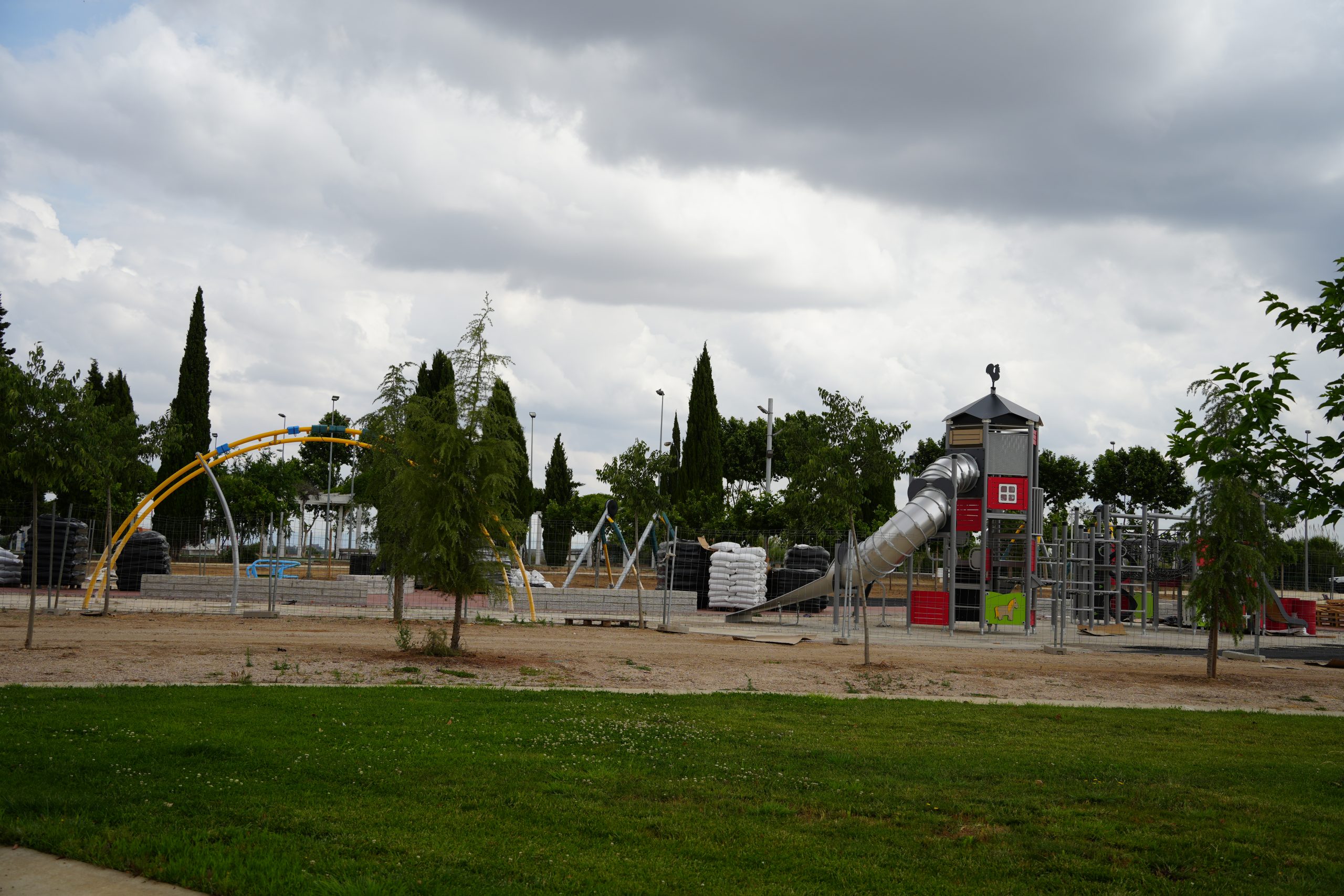 Las obras del parque infantil de la Avenida de los Deportes se ejecutan a buen ritmo