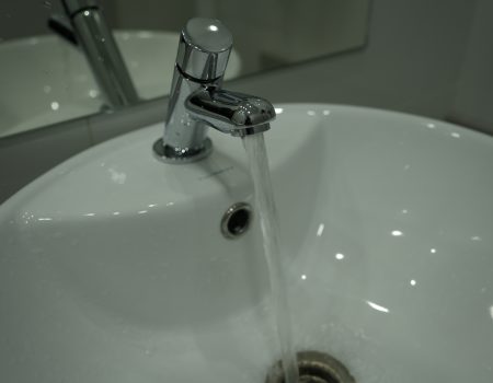 Corte del suministro en Travesía de Bravo Murillo por rotura de la red general