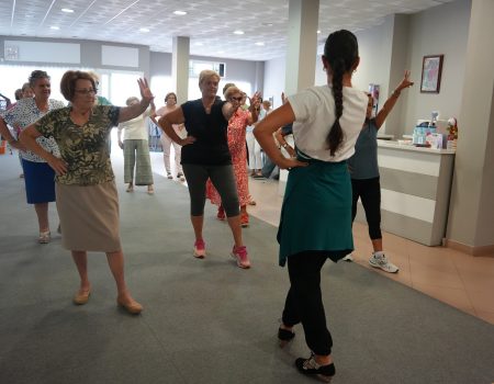 Una master class de flamenco y sevillanas, primera actividad de la Semana de las Personas Mayores