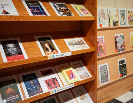 Xenia García, autora del mes de febrero en la biblioteca Felipe Trigo